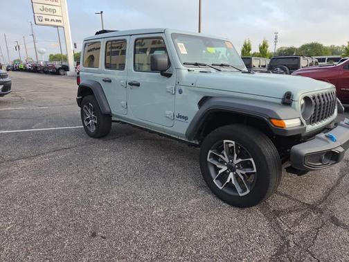 Earl Clearcoat 2024 Jeep Wrangler 4xe Sport
