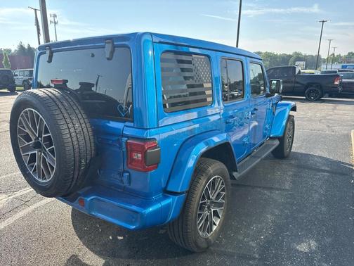 2022 Jeep Wrangler Unlimited 4xe Sahara