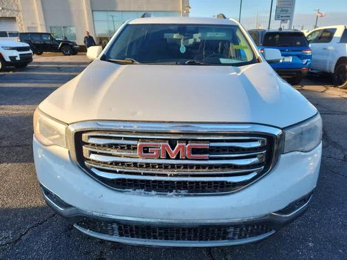 2017 GMC Acadia SLE-2