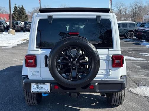 2024 Jeep Wrangler 4xe Sahara