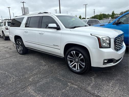White Frost Tri-Coat 2018 GMC Yukon XL Denali