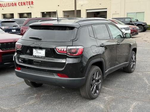 2026 Jeep Compass Limited Altitude