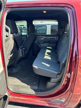 Delmonico Red Pearlcoat 2021 RAM 1500 Big Horn
