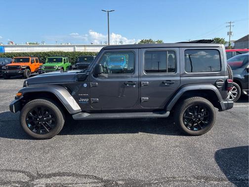 2022 Jeep Wrangler Unlimited 4xe Sahara