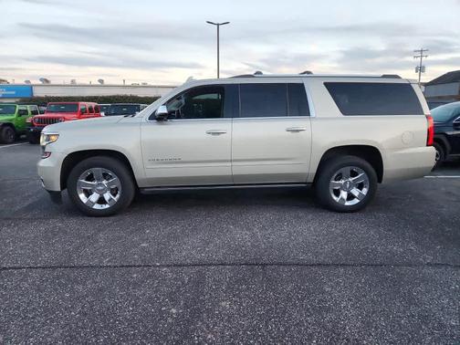 2017 Chevrolet Suburban Premier