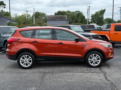 2019 Ford Escape S