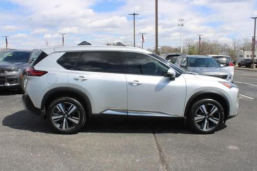 2021 Nissan Rogue Platinum