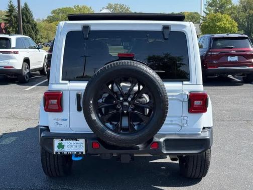 2022 Jeep Wrangler Unlimited 4xe Sahara