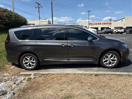 2020 Chrysler Pacifica Limited
