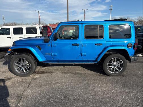 2024 Jeep Wrangler 4xe Sport