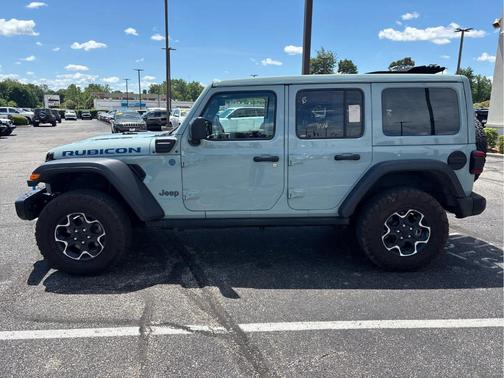 Earl Clearcoat 2023 Jeep Wrangler 4xe Rubicon