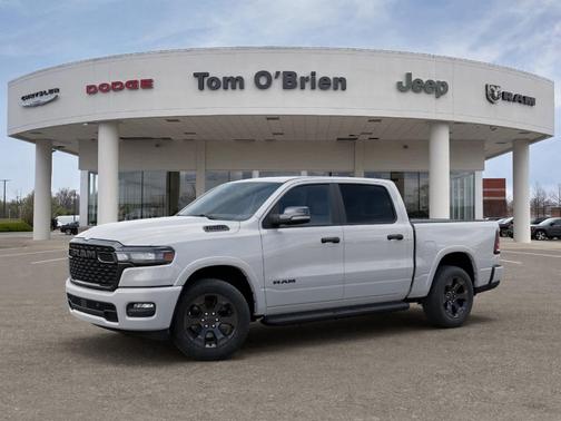 Bright White Clearcoat 2026 RAM 1500 Big Horn
