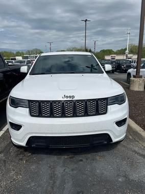 2022 Jeep Grand Cherokee WK Laredo