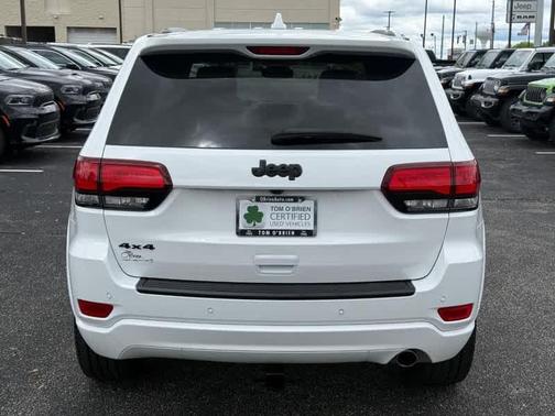 2022 Jeep Grand Cherokee WK Laredo