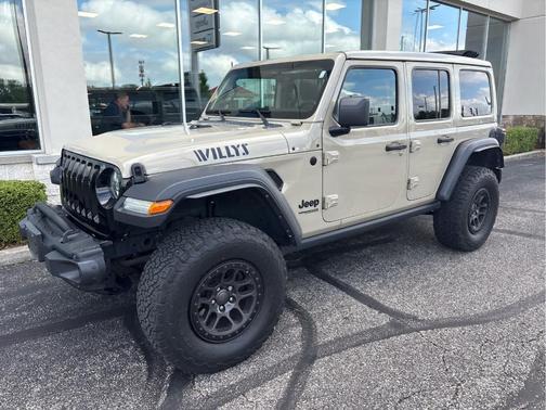 Limited Edition Gobi Clearcoat 2022 Jeep Wrangler Unlimited Sport