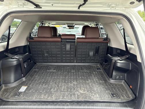 Blizzard Pearl 2023 Toyota 4Runner Limited