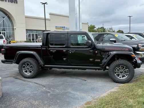 2025 Jeep Gladiator Mojave