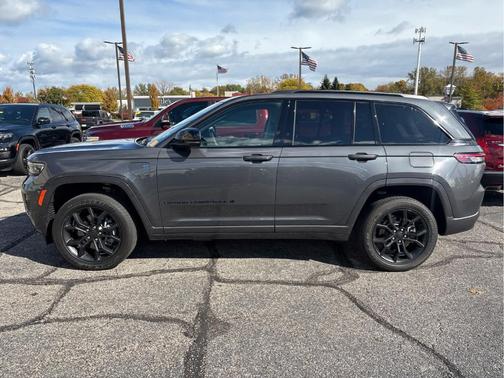 2023 Jeep Grand Cherokee 4xe Base