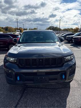 2023 Jeep Grand Cherokee 4xe Base