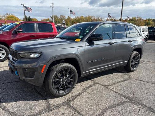 2023 Jeep Grand Cherokee 4xe Base