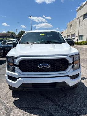 Oxford White 2023 Ford F-150 XL