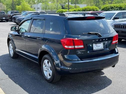Fathom Blue Pearl 2013 Dodge Journey SE