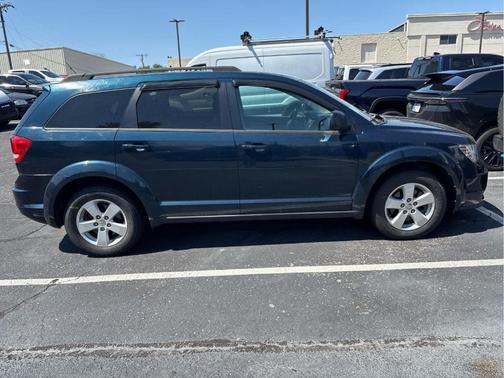 Fathom Blue Pearl 2013 Dodge Journey SE