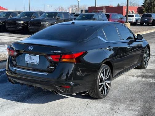 2021 Nissan Altima 2.5 Platinum