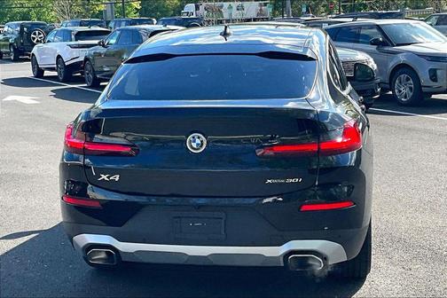Black Sapphire Metallic 2024 BMW X4 xDrive30i