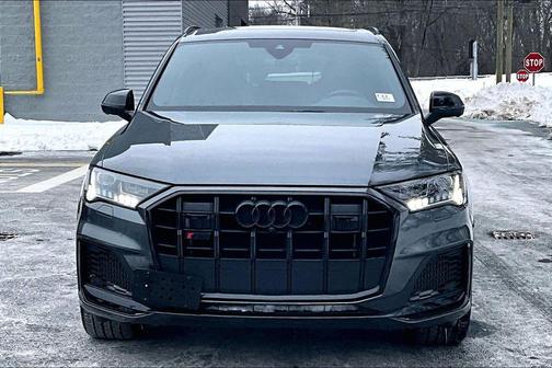 2023 Audi SQ7 4.0T Premium Plus