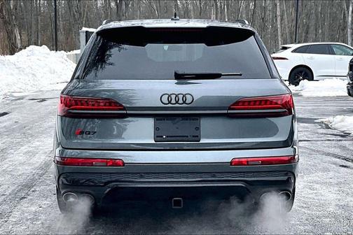 2023 Audi SQ7 4.0T Premium Plus