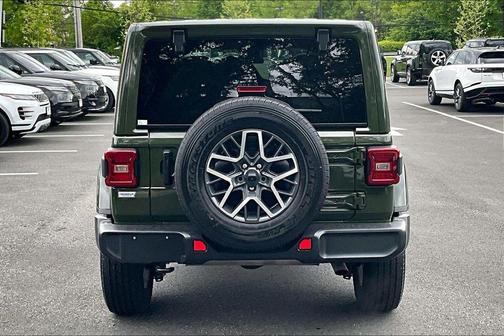 Sarge Green Clearcoat 2024 Jeep Wrangler 4-Door Sahara 4x4