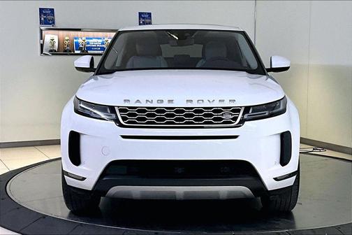 Fuji White 2020 Land Rover Range Rover Evoque SE
