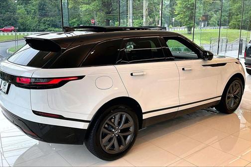 Fuji White 2026 Land Rover Range Rover Velar P250 SE R-Dynamic