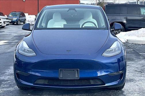 2024 Tesla Model Y Performance Dual Motor All-Wheel Drive