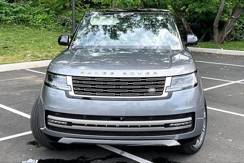 Gray 2025 Land Rover Range Rover P400 SE