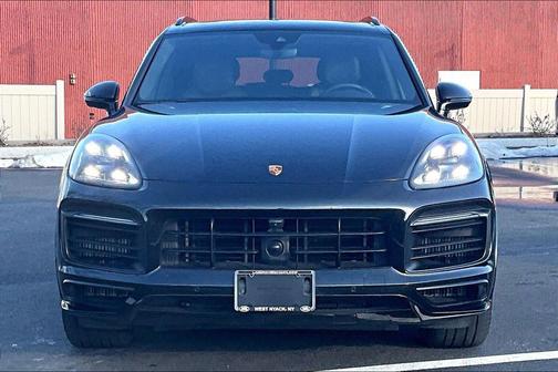 2023 Porsche Cayenne GTS