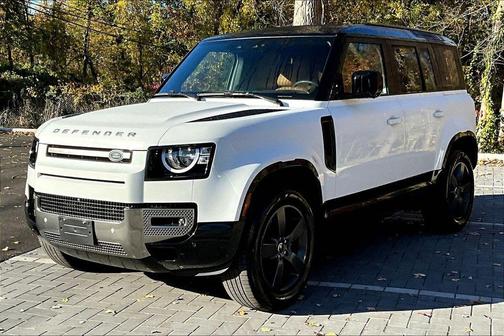 2023 Land Rover Defender 110 S