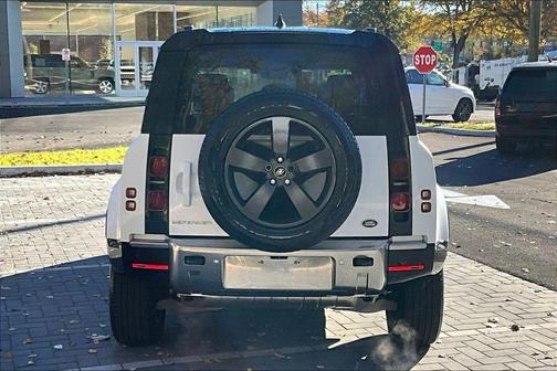 2023 Land Rover Defender 110 S