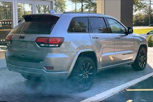 2021 Jeep Grand Cherokee Laredo