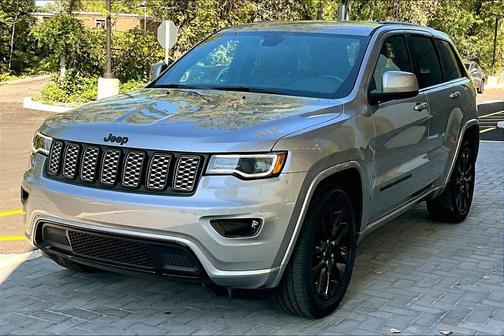 2021 Jeep Grand Cherokee Laredo