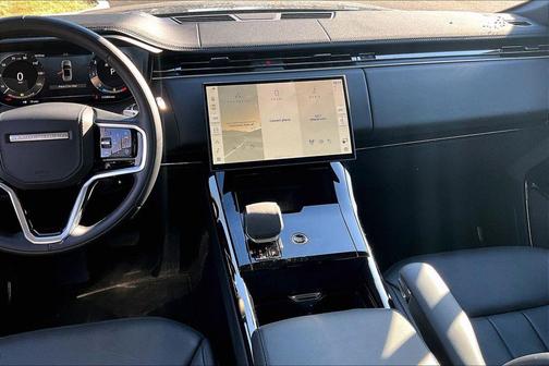 2024 Land Rover Range Rover Sport SE