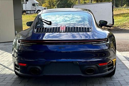 2024 Porsche 911 Carrera