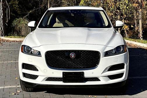 2019 Jaguar F-PACE 25t Premium