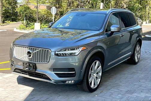 2019 Volvo XC90 T6 Inscription