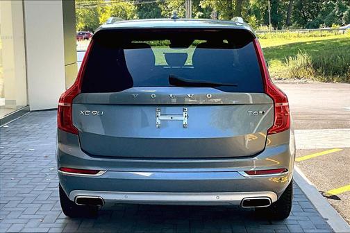 2019 Volvo XC90 T6 Inscription