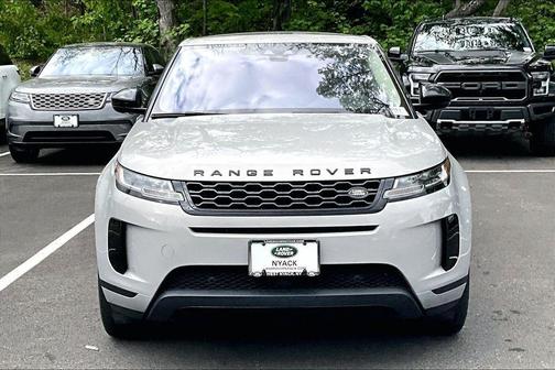 Seoul Pearl Silver Metallic 2020 Land Rover Range Rover Evoque S