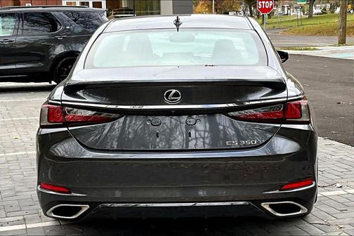 2022 Lexus ES 350 F Sport