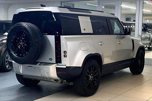 Indus Silver Metallic 2020 Land Rover Defender 110 SE