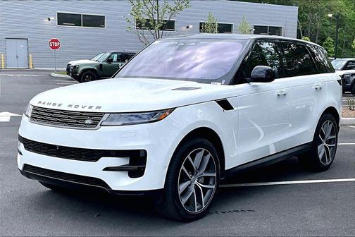 Fuji White 2023 Land Rover Range Rover Sport SE